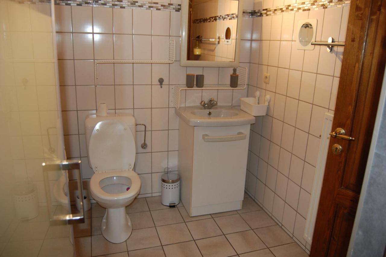 Appartement Fleurs Des Champs - Esc'Appart Рошфор Екстериор снимка
